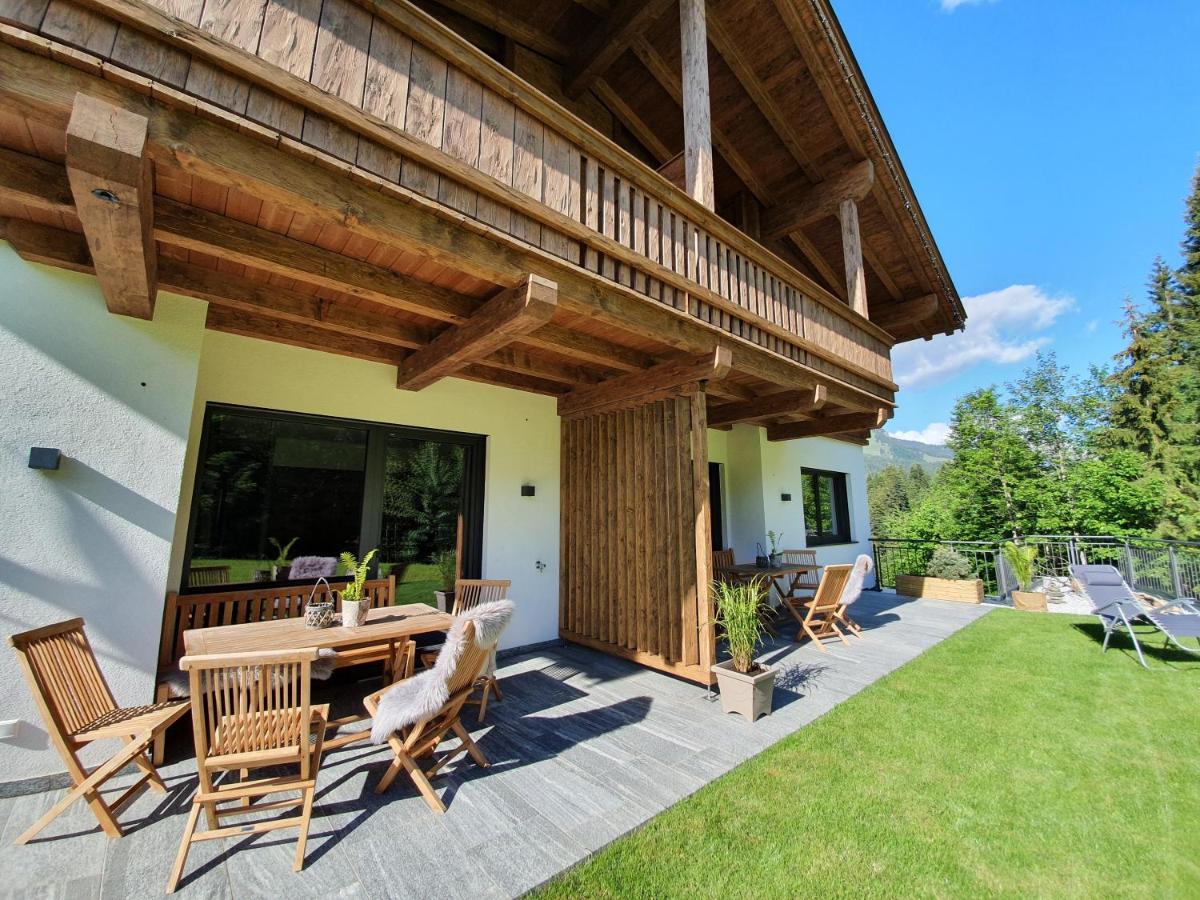 Zeitfrei Chalet Apartments Fieberbrunn Exterior foto