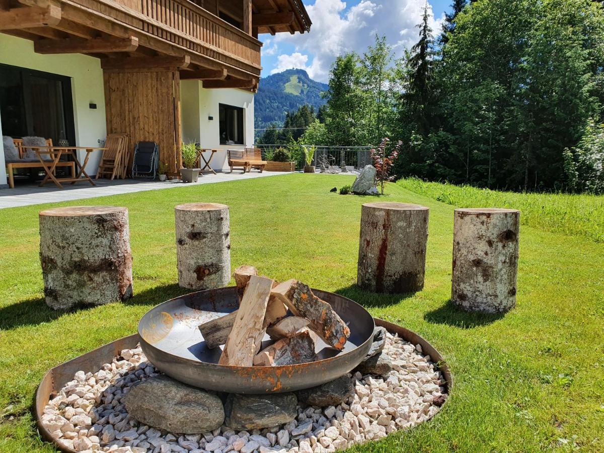 Zeitfrei Chalet Apartments Fieberbrunn Exterior foto